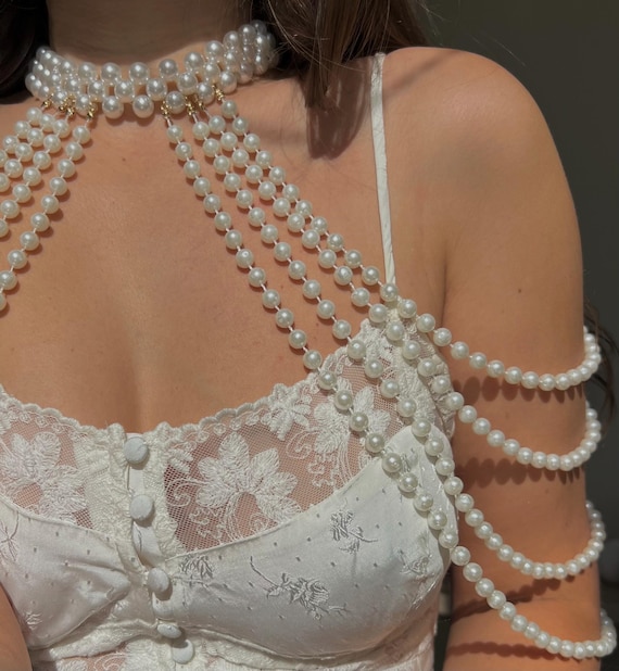 Shoulder necklace, Pearl Body Jewelry, Wedding shoulder, Elegant necklace, Pearl cape, Shoulder jewelry, Bohemian Shoulder chain pearl white