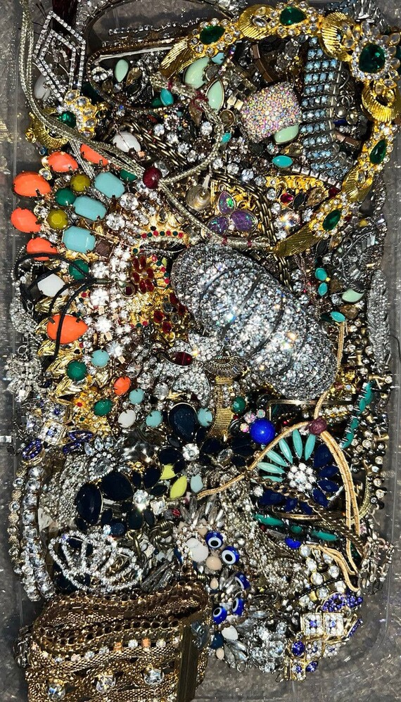 Broken jewelry lot rhinestone Gem