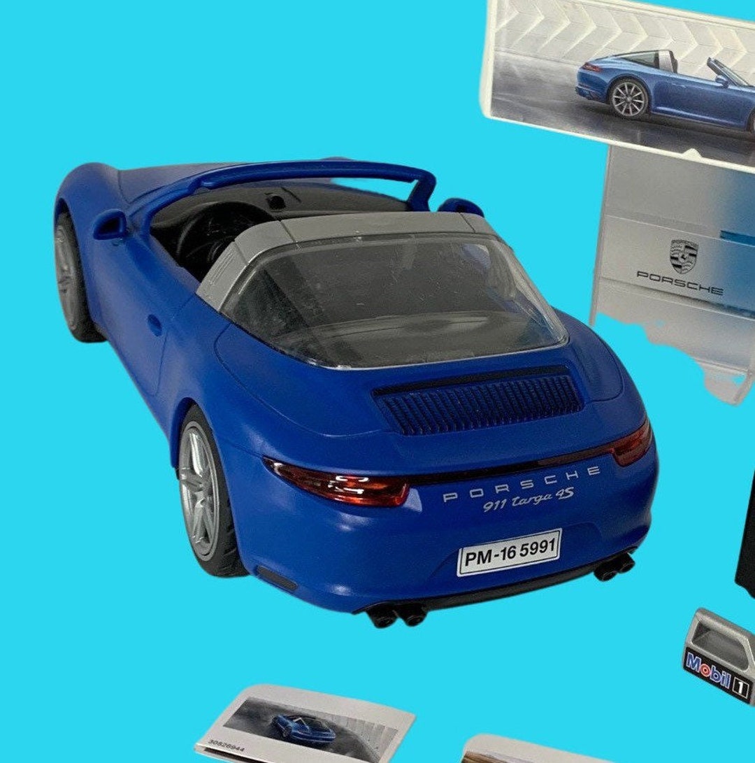 Playmobil 5991 porsche 911 targa 4s with lights and showroom on sale