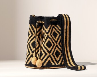 Fair Trade Handwoven Wayuu Mochila – Ethically-Sourced Crochet Crossbody Bag from Colombia