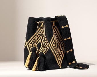 Fair Trade Handwoven Wayuu Mochila – Ethically-Sourced Crochet Crossbody Bag from Colombia