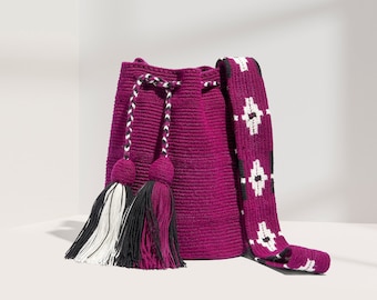 Fair Trade Wayúu Mochila from Colombia | Crossbody Shoulder Bag | 100% Handwoven Crochet Bag | Ethical Fashion