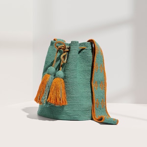 Fair Trade Wayúu Mochila from Colombia | Crossbody Shoulder Bag | 100% Handwoven Crochet Bag | Ethical Fashion