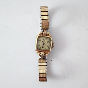 Elgin Watches - Etsy Singapore display picture 2