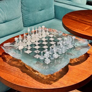 Handmade Iceberg Resin Chess Set: Unique Epoxy Chessboard