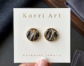 → Переглянути на Etsy: Black Gold Marble Epoxy Resin Cufflinks, Handmade Mens Luxury Jewelry, Wedding Accessories Black Gold Marble Epoxy Resin Cufflinks, Handmade Mens Luxury Jewelry, Wedding Accessories