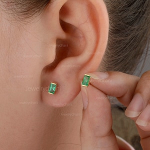 Solitaire Emerald Gold Stud Earrings, Solid 14K Yellow Gold Earrings, Handmade Gold Jewelry, Minimalist Gold Earrings, Valentine&#39;s Day Gifts