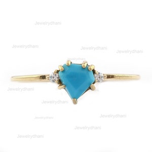 Handmade 14K Yellow Gold Arizona Turquoise Diamond Ring
