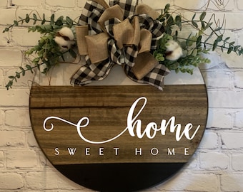 Wooden Welcome Sign with Vintage Charm, Rustic Country Home Decor, Round Farmhouse Door Hanger, Housewarming Gift, Front Door Accessory