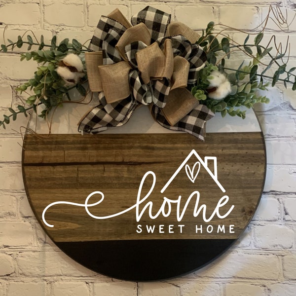 Cozy Cabin Round Welcome Sign, Rustic Farmhouse Décor, Front Porch Greeting, Gift for Homeowners, Handcrafted Wood Sign, Door Wreath
