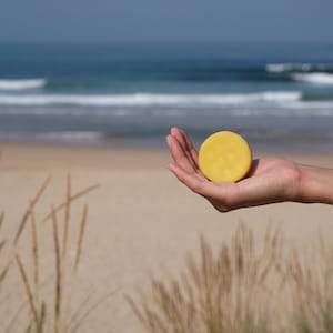 All Natural Surf Wax made from regenerative beeswax, sustainable, eco-friendly, paraffin free, biodegradable, nontoxic surfboard wax by KIKI