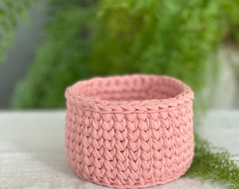 Crochet basket, round storage organizer, pink plant pot cover