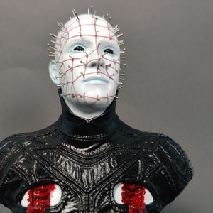 Statua di Pinhead - Hellraiser da collezione - Regalo fatto a mano e dipinto a mano