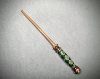 Sebastian Sallow's Wand - A Captivating Relic for the Discerning Witch or Wizard