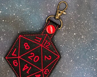 D20 Snap Tab/Bag Tag