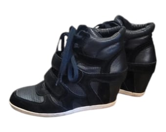 The Isabel Marant Bekett Wedge Sneakers - Etsy 日本