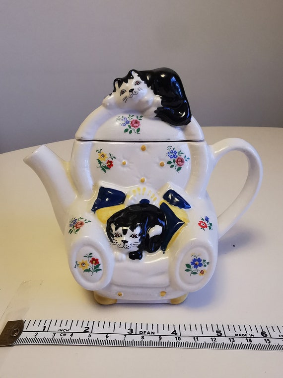 Wade Whimsical Teapots Feline Collection by Judith Wootton Etsy