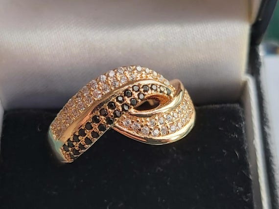 Impressive Statement Ring. - image 4