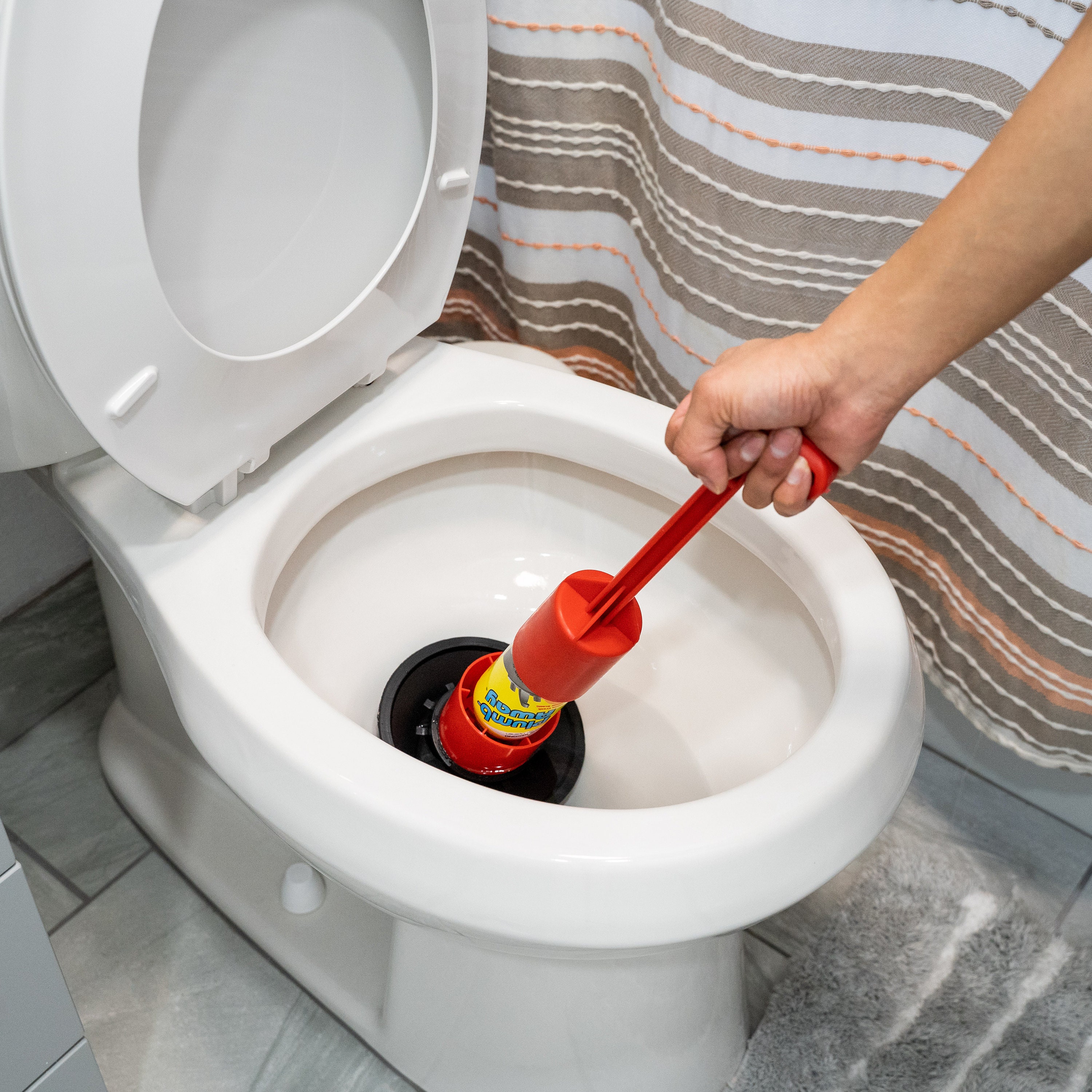 PLUMBAWAY Instantly Unclog Toilet, Sinks & Shower Drains. the