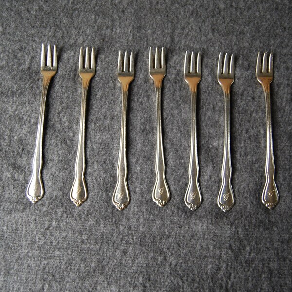 Greenbrier Resort Silverplate Flatware Oyster Forks, Oneida LTD - The Greenbrier, G Logo, Flatware, Oyster Forks, Cutlery, Utensils,