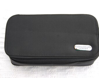 New Details about Vintage Rare Pre-Merger United First Class Airline Amenity Kit Slippers New Details about Vintage Rare Pre-Merger United First Class Airline Amenity Kit Slippers