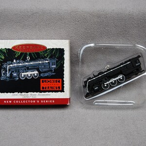 Hallmark Keepsake Ornament, Hudson Steam Locomotive, Lionel Train, Christmas Tree Decoration