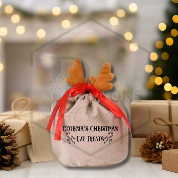 Personalized Velvet Christmas Treat Bag: Reindeer Design Canada