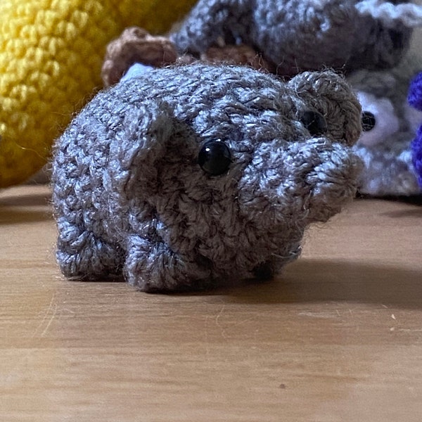 Amigurumi mini plush elephant crochet