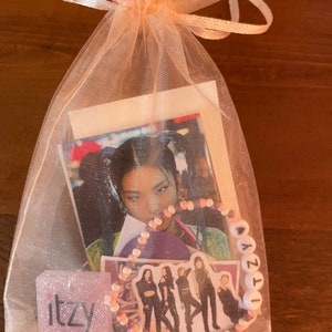 Kpop - Itzy Goodie Bags