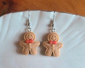 Lebkuchenmann Weihnachtsohrringe: Versilberter Weihnachtsschmuck