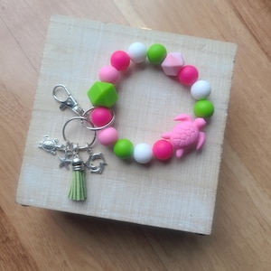 Llavero de pulsera de tortuga - Pulsera de cuentas de silicona - Llavero de pulsera - Pulsera de tortuga - Pulsera para amantes de las tortugas - Borla - Tortuga - Mar