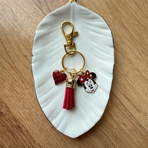 Minnie Maus Schlüsselanhänger - Minnie Maus Liebhaber - Minnie Anhänger - Minnie Maus Schlüsselanhänger - Minnie Maus Liebhaber Geschenk - Disney Schlüsselanhänger - Disney World Trip