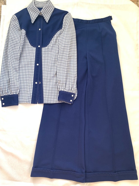 Two Piece Vintage Western Suit. Gem