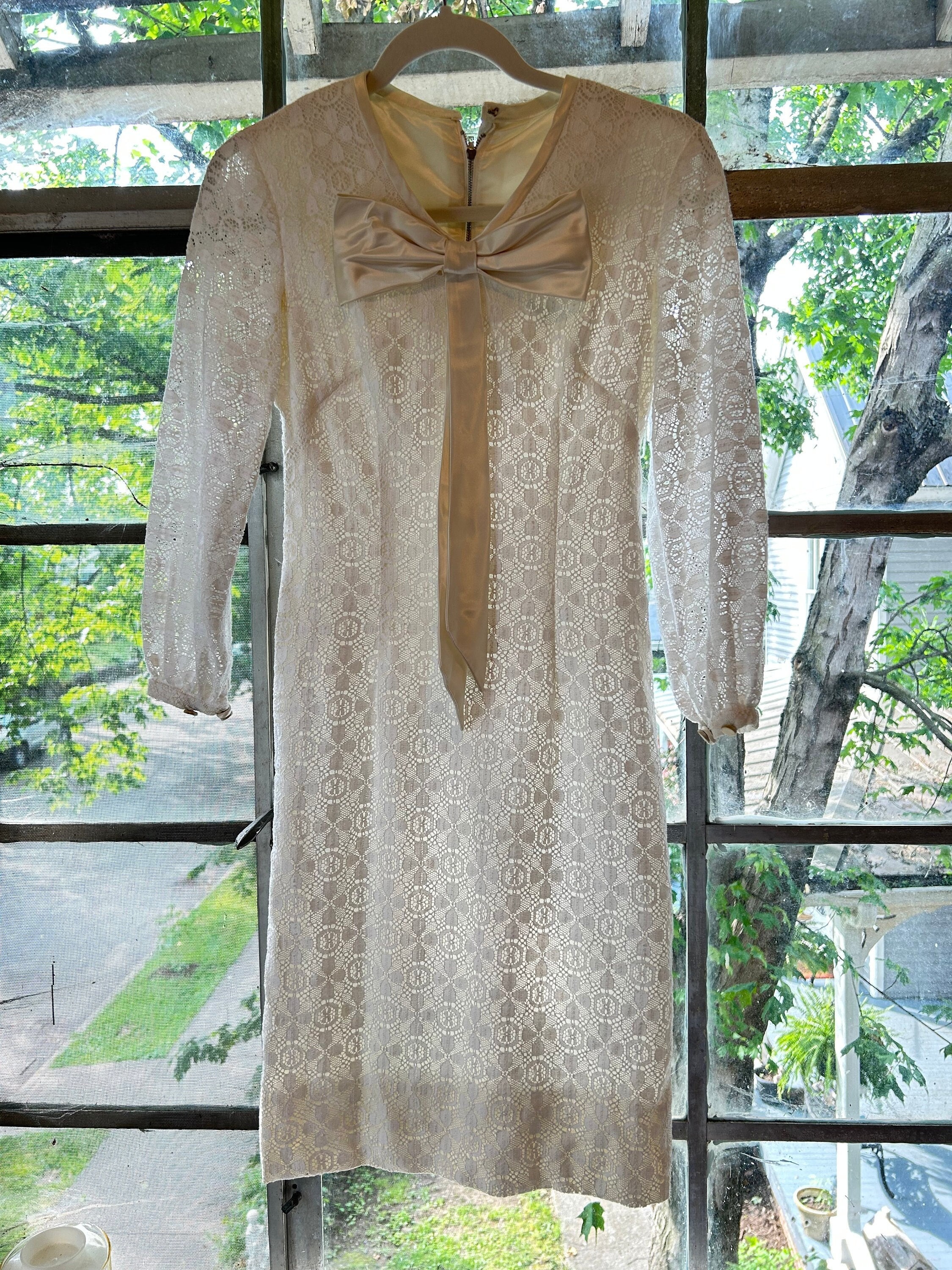 vintage lace shift dress Vintage White Lace Shift Dress