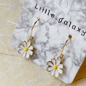 Flowers Daisy floral jasmine plant Earrings cute 18k gold hook  s925 silver stud ear clip sterling sliver spring summer