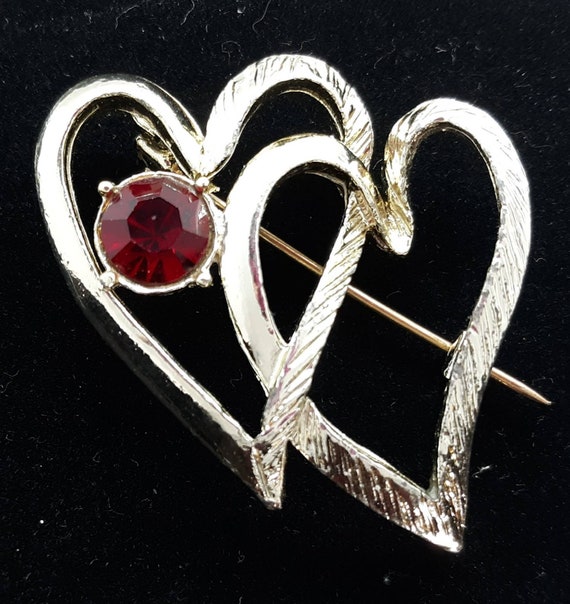 Vintage Double Heart Cherry Red Rhinestone Gold T… - image 1
