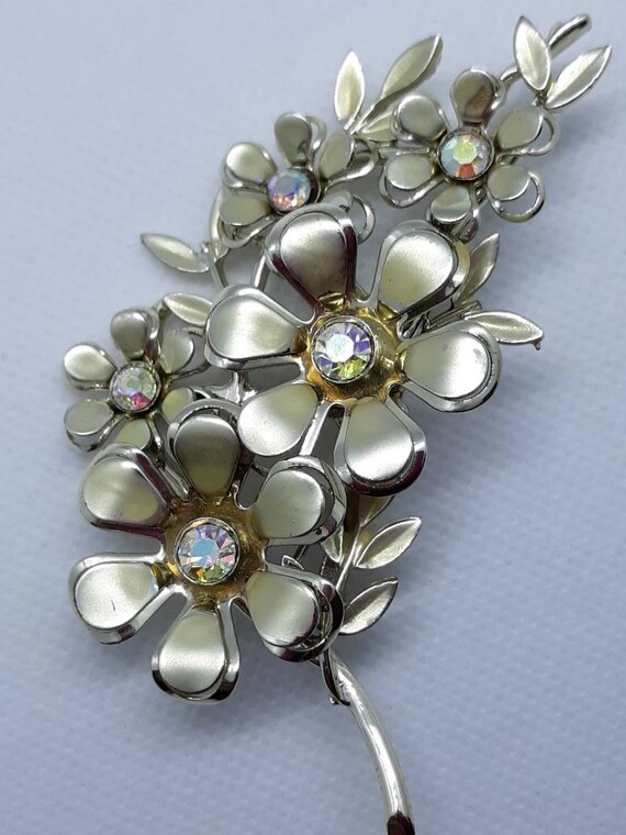 Vintage Coro designer signed Flower Brooch w/clip… - image 7