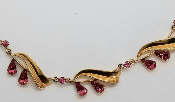 Vintage Amco Jewels Bright Pink Rhinestone Screw … - image 4