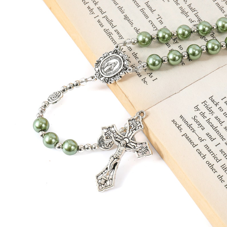 Beautiful Green Pearl Imitation Glass Beads Rosary Necklace Etsy