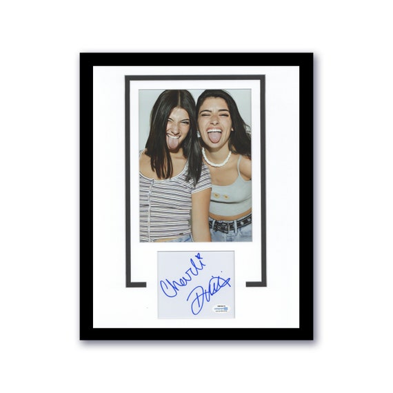 Charli e Dixie D'Amelio AUTOGRAFO Firmato TikTok Espositore con