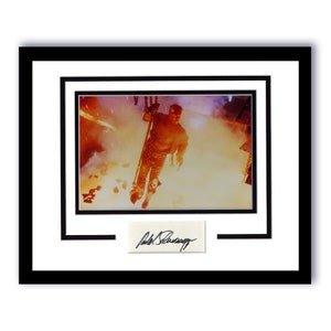 Arnold Schwarzenegger &quot;Terminator 2&quot; AUTOGRAPH Signed Framed 11x14 Display