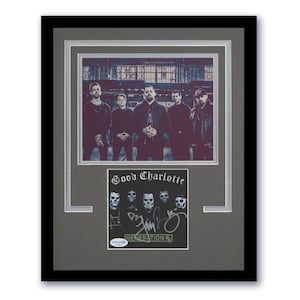 Good Charlotte &quot;Generation Rx&quot; AUTOGRAPH Signed Custom Framed 11x14 Display
