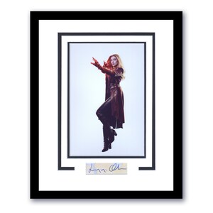 Elizabeth Olsen &quot;Avengers&quot; AUTOGRAPH Signed Photo Framed 11x14 Display B