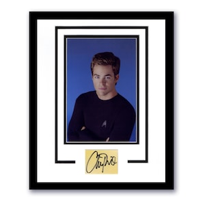 Chris Pine „Star Trek“ AUTOGRAMM signiertes Foto Individuell gerahmt 11 x 14 Display B