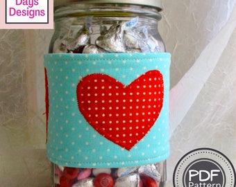 Valentine's Day Mason Jar Cozy PDF SEWING PATTERN, Digital Download, How to Make a Heart Jar Wrap, Decorative Glass Sleeve Tutorial