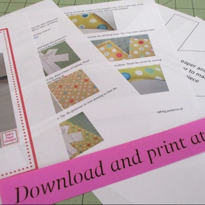 Puede incluir: Un patr&oacute;n imprimible para hacer protectores de sart&eacute;n. El patr&oacute;n incluye instrucciones y un diagrama para cortar y coser la tela. El patr&oacute;n est&aacute; disponible para descargar e imprimir en casa. El texto en el patr&oacute;n dice "Pan Protectors" y "www.debsdays.com".