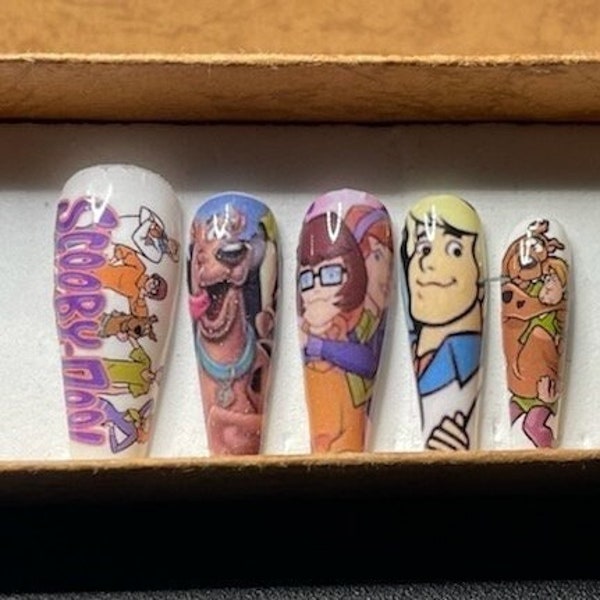 Scooby Doo and Friends Press on nail/Scooby Nails/Fake nails/Press on nails