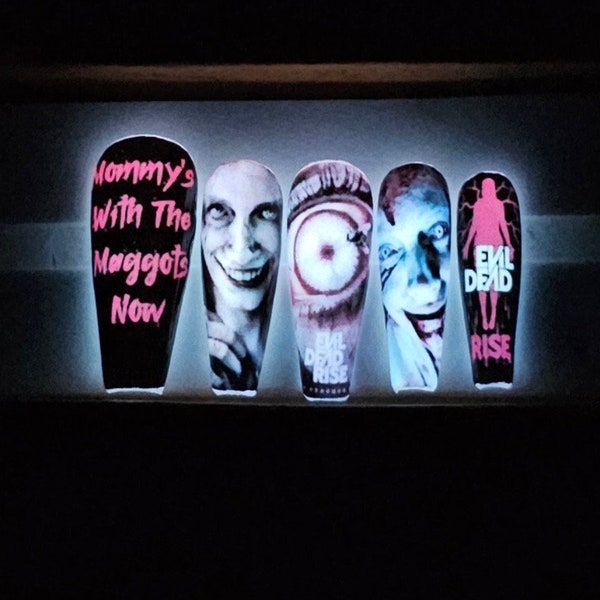 Evil Dead Rise Glow in the Dark Horror Press on nails/Halloween Nails/Got Nails/Fake Nails/Glow in the dark nails/