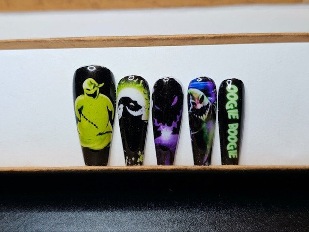 3. Halloween Nail Art with Oogie Boogie - wide 4