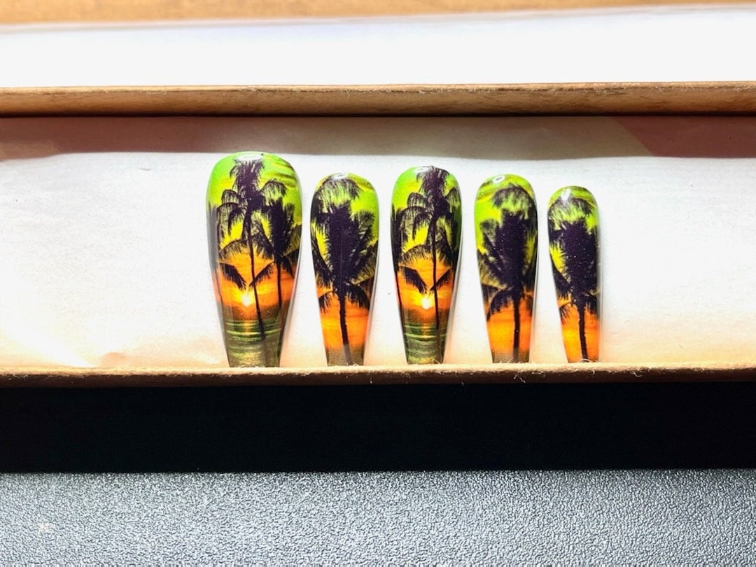 Green Tropical Sunset Press on Nails/press on Nails/fake Nails/sunset
